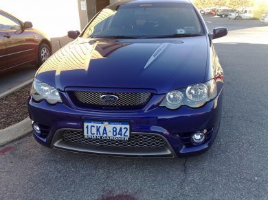 BF GT FRONT BUMPER WITH XR8 BONNET