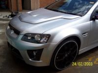 COMMODORE VE WALKY SCOOP