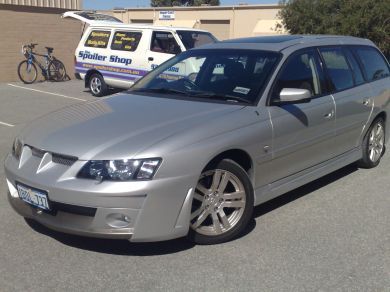 VY CLUBSPORT SIDE SKIRTS VT - VX COMMODORE